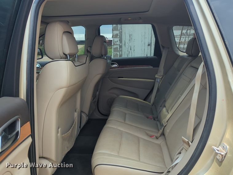 image for item NW9612 2011 Jeep Grand Cherokee Overland SUV