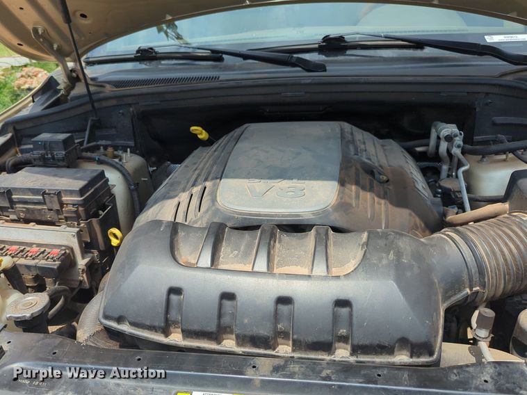 image for item NW9612 2011 Jeep Grand Cherokee Overland SUV