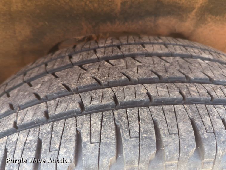 image for item NW9612 2011 Jeep Grand Cherokee Overland SUV