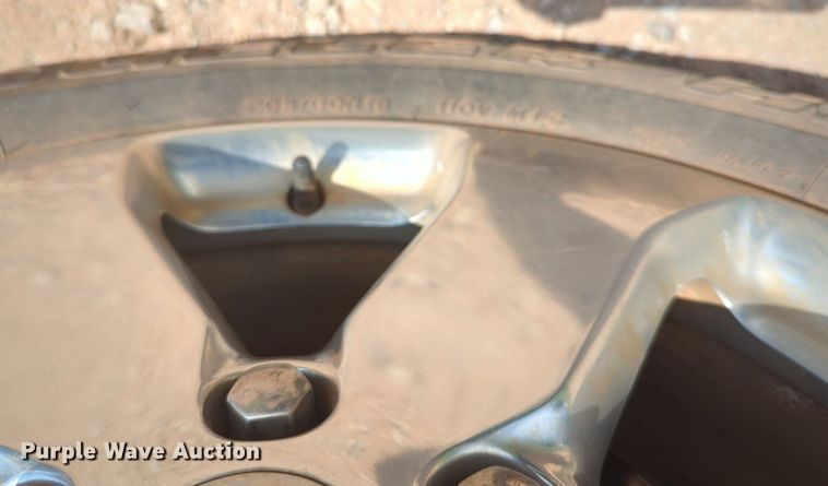 image for item NW9612 2011 Jeep Grand Cherokee Overland SUV