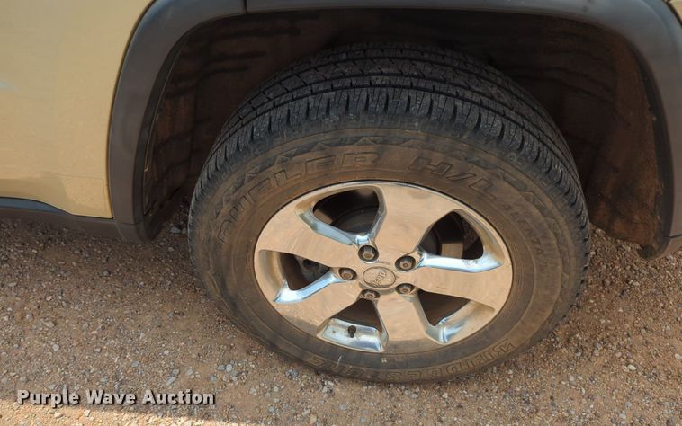 image for item NW9612 2011 Jeep Grand Cherokee Overland SUV