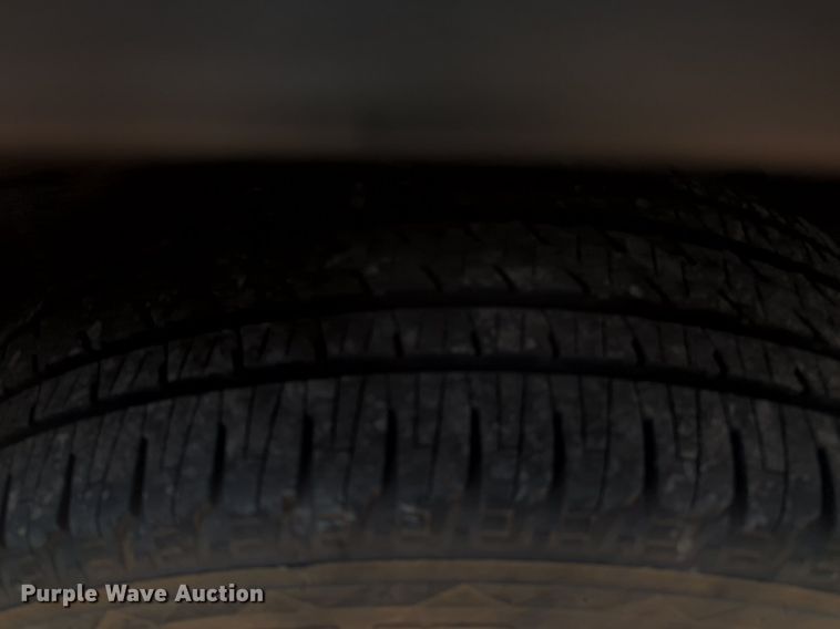 image for item NW9612 2011 Jeep Grand Cherokee Overland SUV