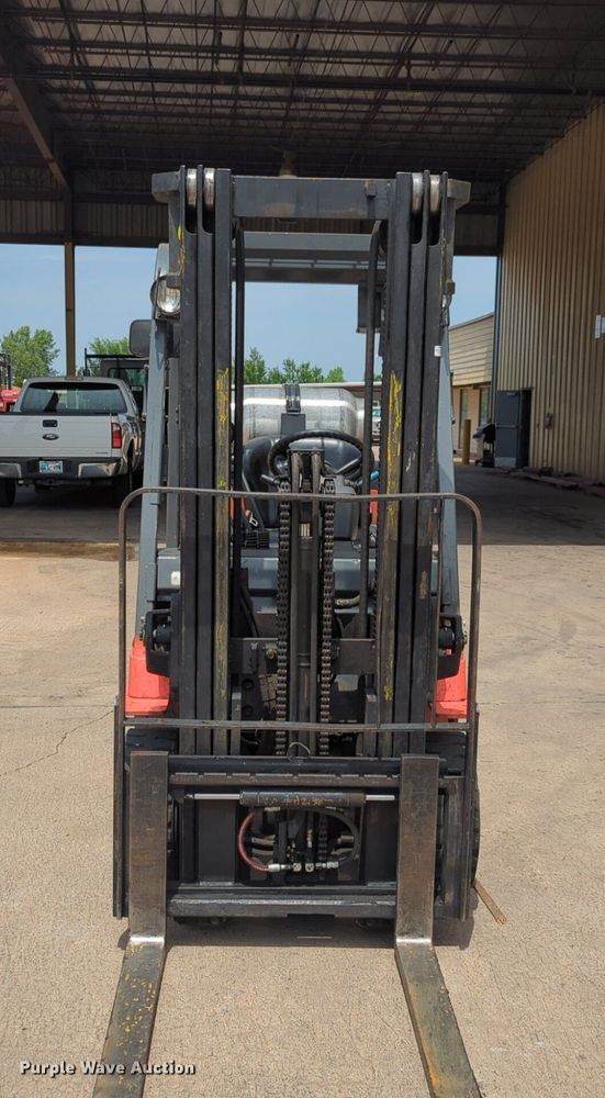 image for item NW9660 1999 Toyota 7FGCU25 forklift