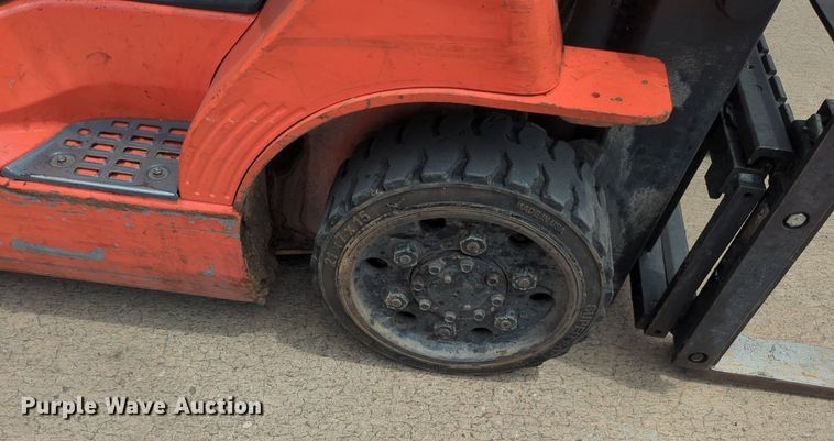 image for item NW9660 1999 Toyota 7FGCU25 forklift