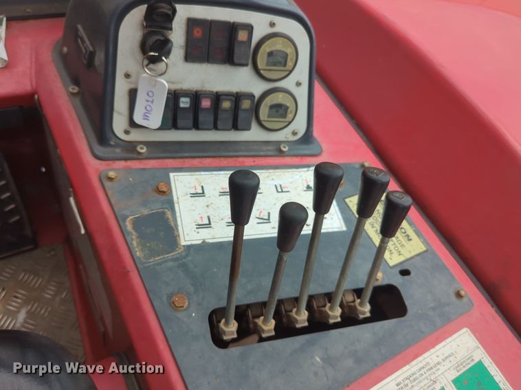 image for item NW9661 2014 Moffett M55 forklift