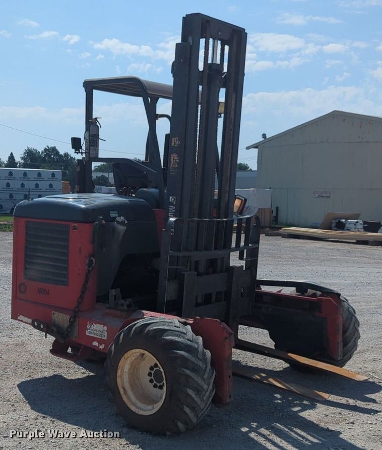 image for item NW9669 Moffett M55 forklift
