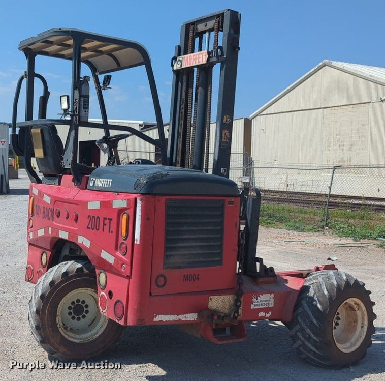 image for item NW9669 Moffett M55 forklift