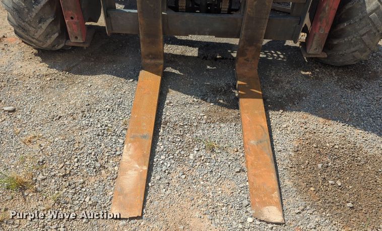 image for item NW9669 Moffett M55 forklift