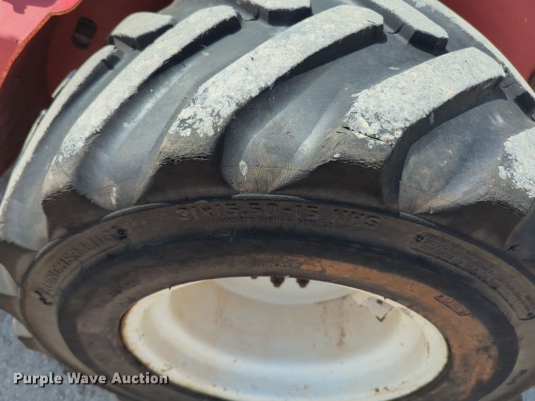 image for item NW9671 2006 Moffet M55 forklift