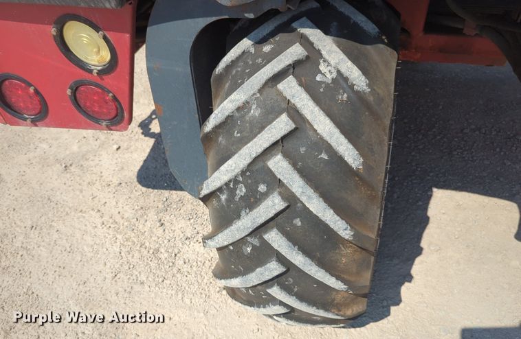 image for item NW9671 2006 Moffet M55 forklift