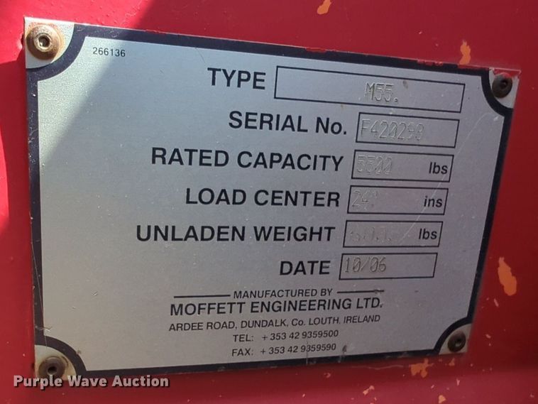 image for item NW9671 2006 Moffet M55 forklift