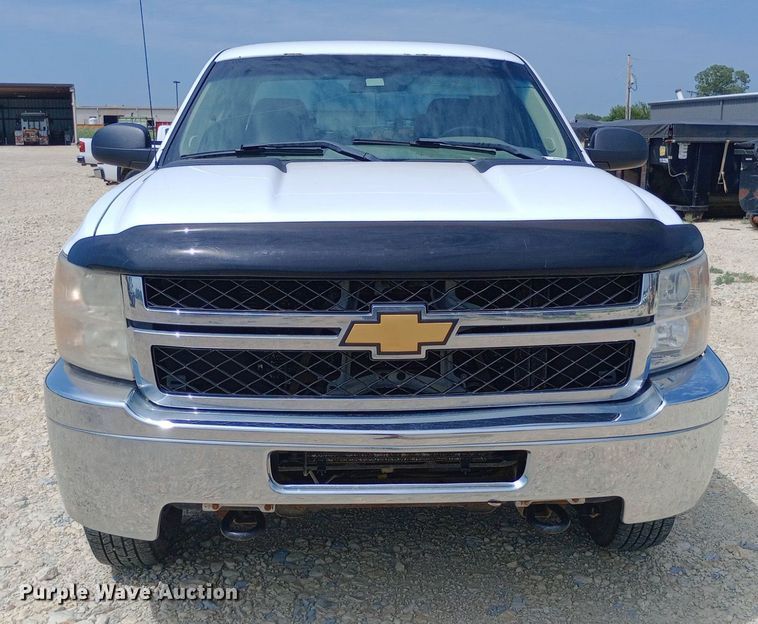 image for item NY9306 2013 Chevrolet Silverado 2500HD Ext. Cab pickup truck