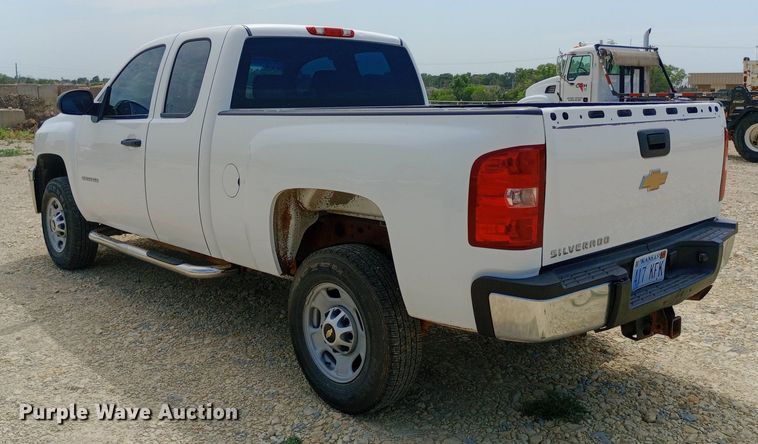 image for item NY9306 2013 Chevrolet Silverado 2500HD Ext. Cab pickup truck