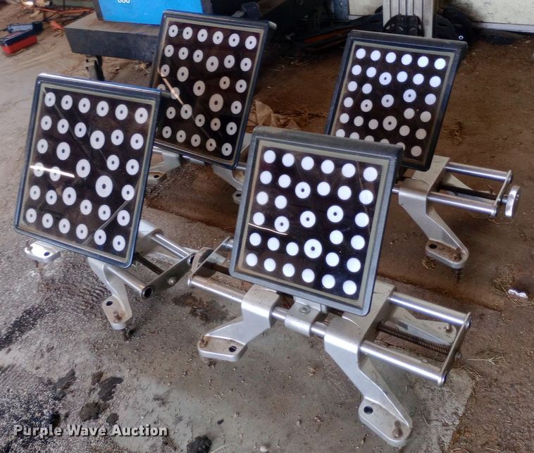 image for item NY9361 Hofmann alignment machine 