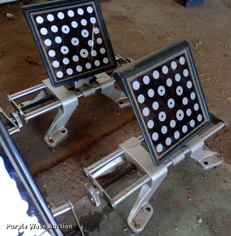 image for item NY9361 Hofmann alignment machine 