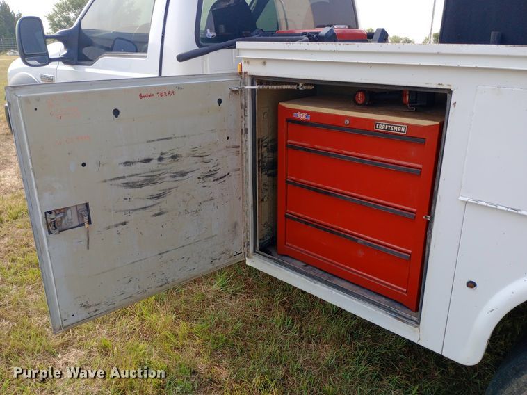 image for item NY9369 2007 Ford F550 Super Duty XL utility / service truck