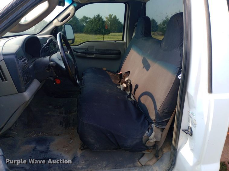 image for item NY9369 2007 Ford F550 Super Duty XL utility / service truck
