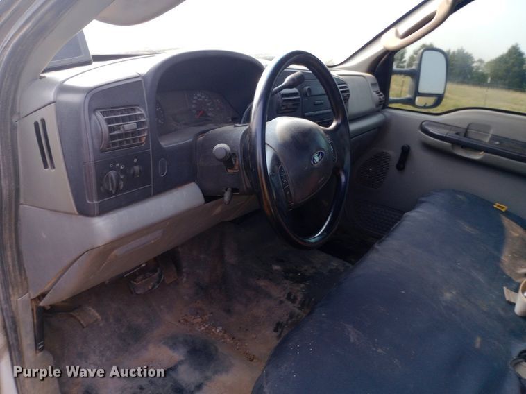 image for item NY9369 2007 Ford F550 Super Duty XL utility / service truck