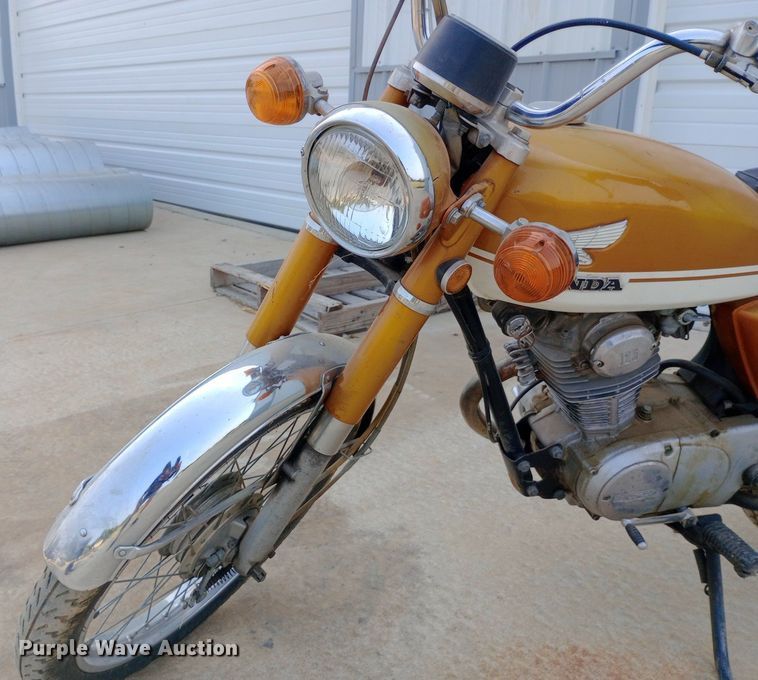 image for item NY9373 1973 Honda CB100 motorcycle