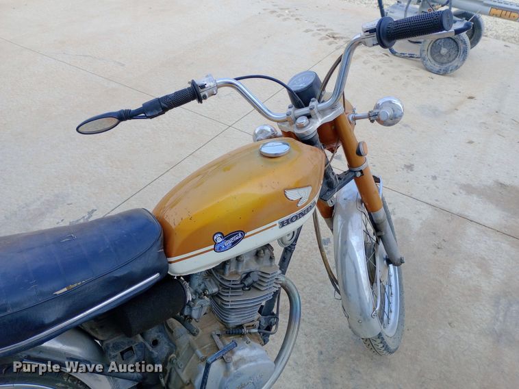 image for item NY9373 1973 Honda CB100 motorcycle