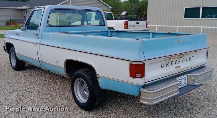 image for item NY9386 1976 Chevrolet  Scotsdale pickup truck
