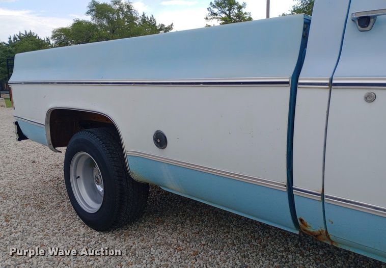 image for item NY9386 1976 Chevrolet  Scotsdale pickup truck