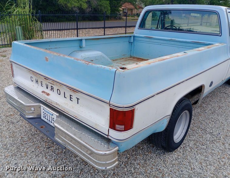 image for item NY9386 1976 Chevrolet  Scotsdale pickup truck