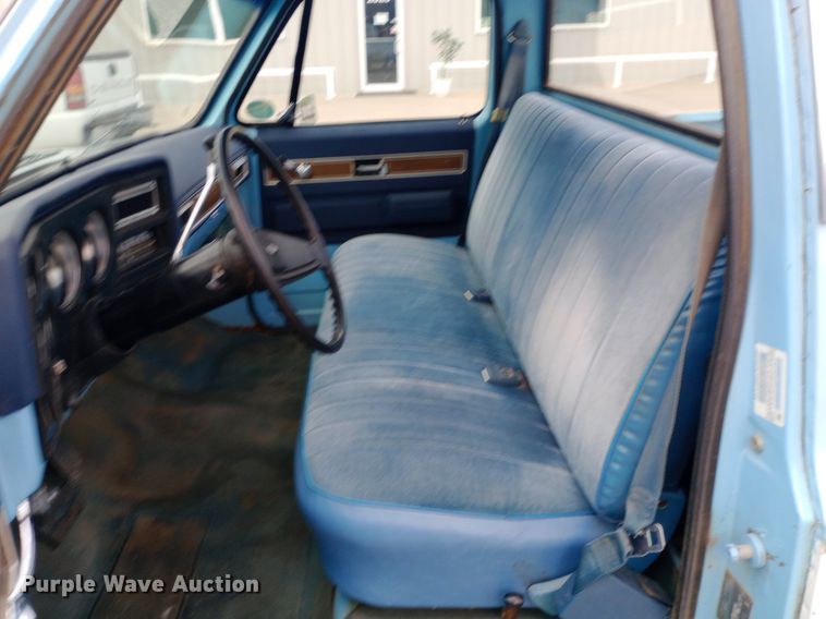 image for item NY9386 1976 Chevrolet  Scotsdale pickup truck