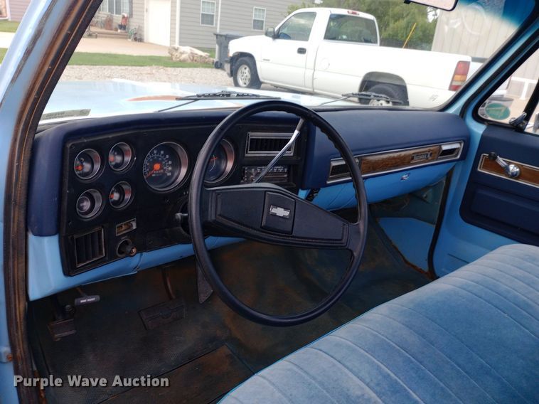 image for item NY9386 1976 Chevrolet  Scotsdale pickup truck