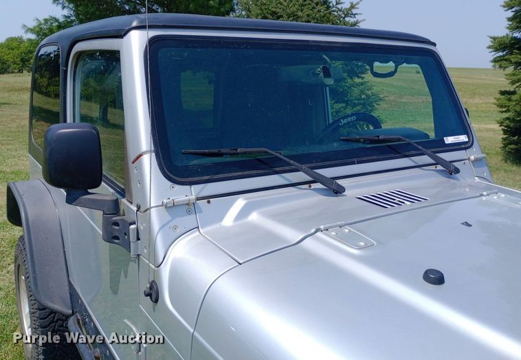 image for item NY9405 2004 Jeep Wrangler SUV