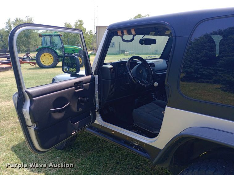 image for item NY9405 2004 Jeep Wrangler SUV