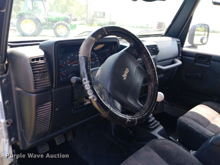 image for item NY9405 2004 Jeep Wrangler SUV