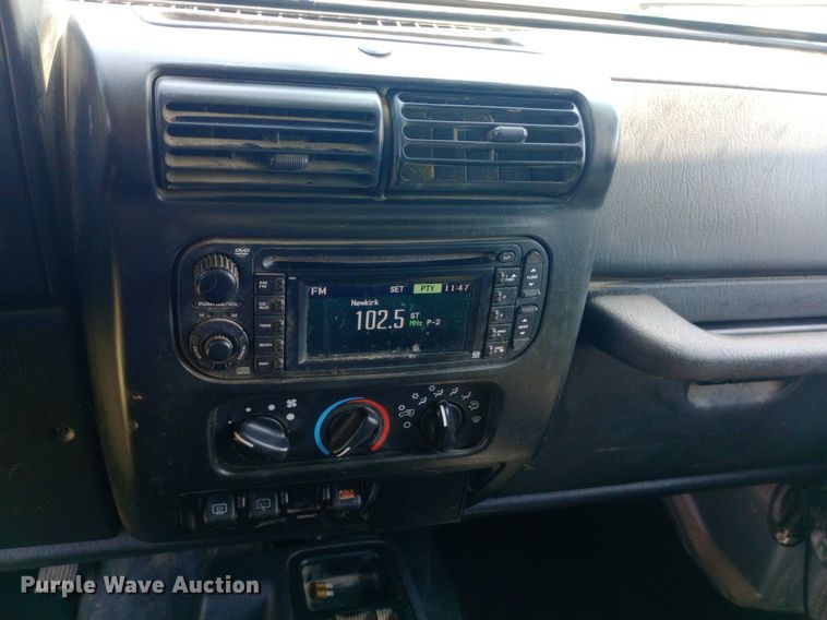 image for item NY9405 2004 Jeep Wrangler SUV