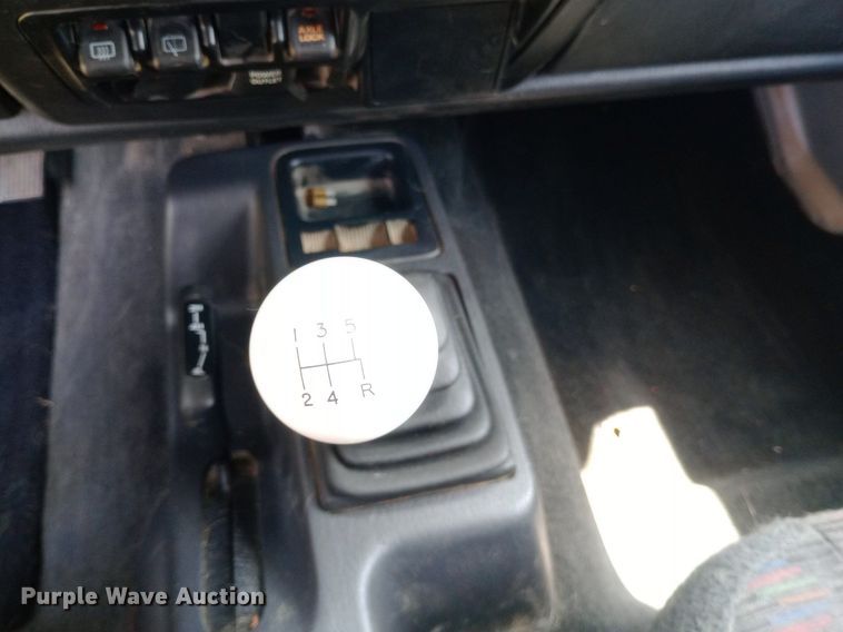 image for item NY9405 2004 Jeep Wrangler SUV