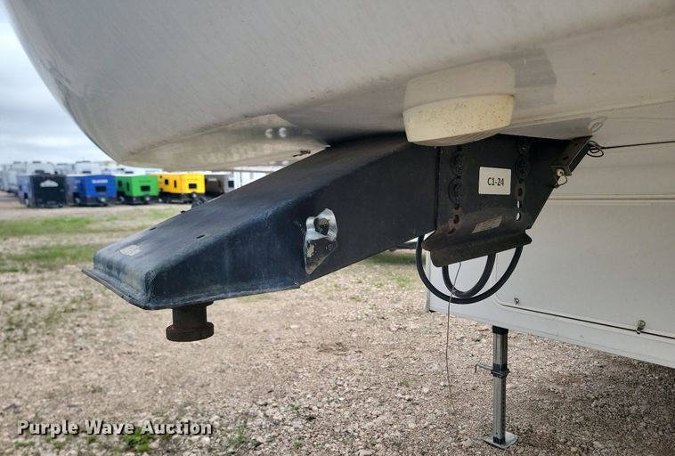 image for item NZ9823 2008 K-Z Durango  camper