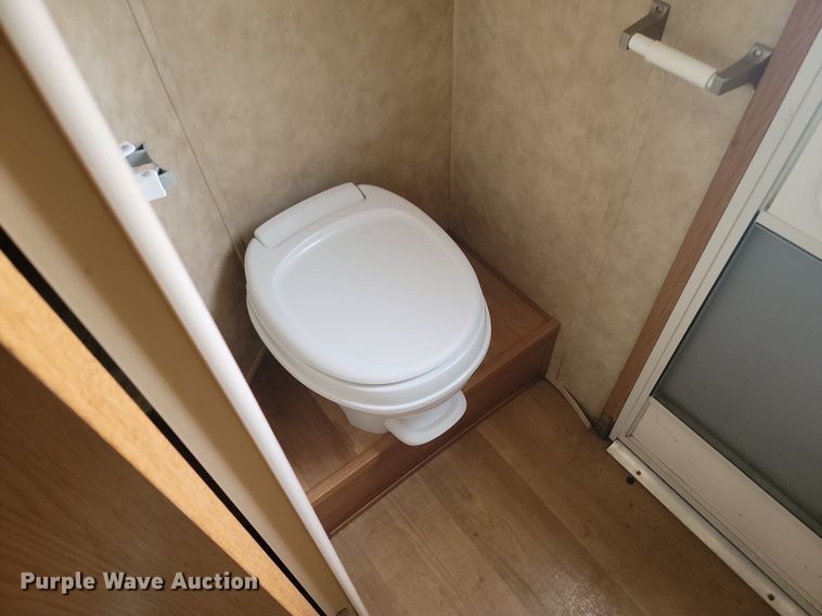 image for item NZ9823 2008 K-Z Durango  camper