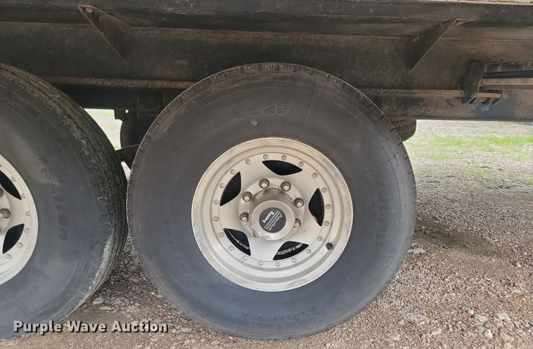 image for item NZ9823 2008 K-Z Durango  camper