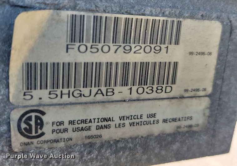 image for item NZ9932 2006 Winnebago Adventurer 35A RV