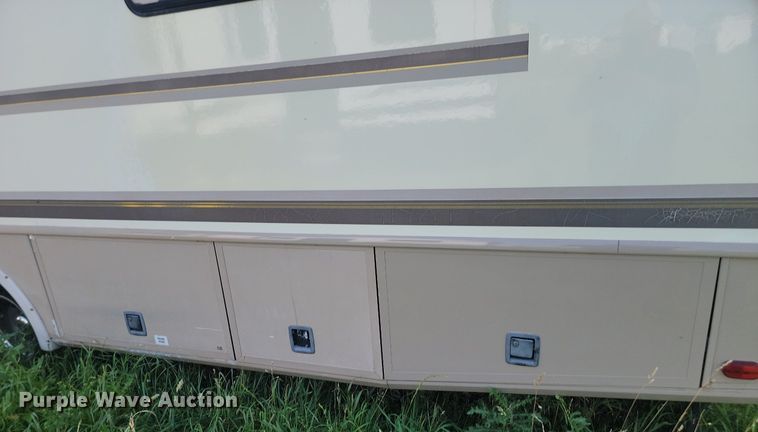 image for item OD9588 1995 American Dream Ford35 Bounder RV