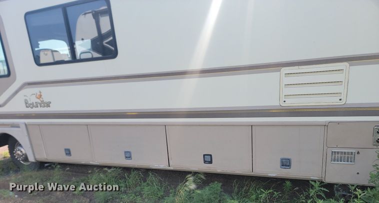 image for item OD9588 1995 American Dream Ford35 Bounder RV