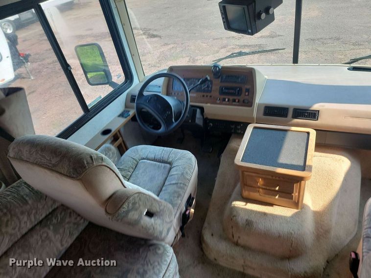 image for item OD9588 1995 American Dream Ford35 Bounder RV