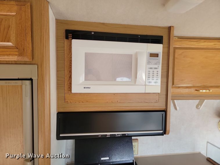 image for item OD9588 1995 American Dream Ford35 Bounder RV