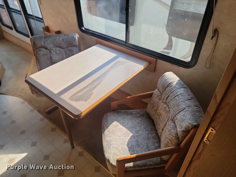 image for item OD9588 1995 American Dream Ford35 Bounder RV