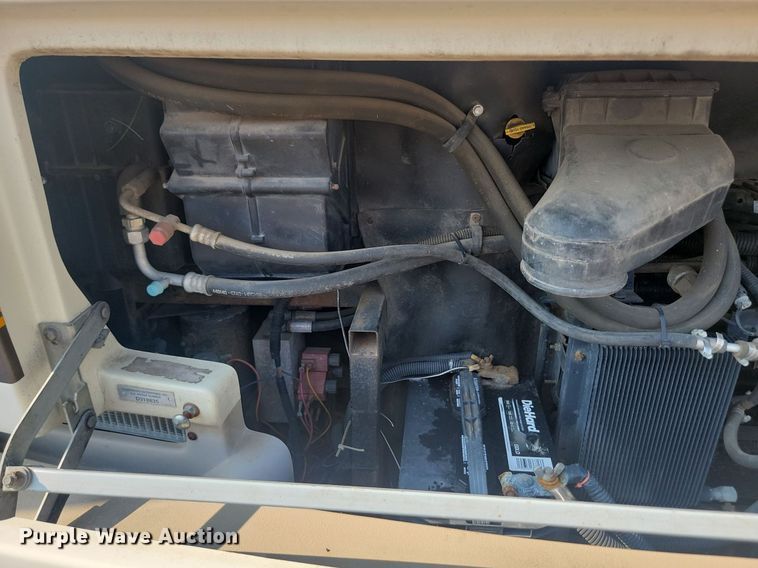 image for item OD9588 1995 American Dream Ford35 Bounder RV