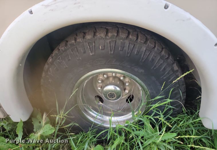 image for item OD9588 1995 American Dream Ford35 Bounder RV