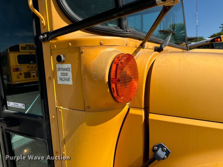 image for item OF9852 2012 International  school bus