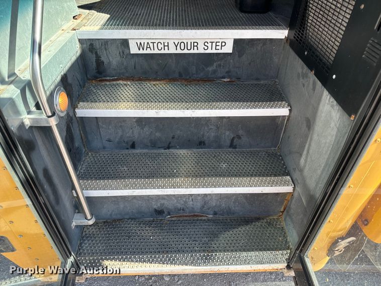 image for item OF9852 2012 International  school bus