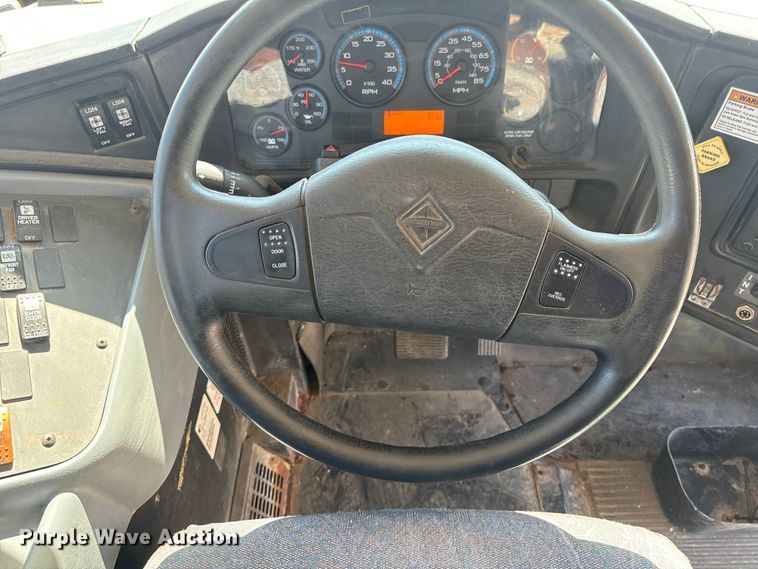 image for item OF9852 2012 International  school bus