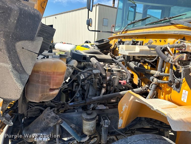 image for item OF9852 2012 International  school bus