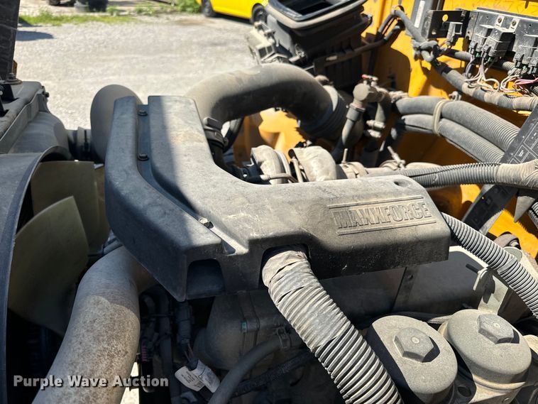 image for item OF9852 2012 International  school bus